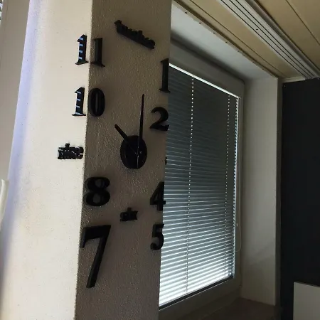 Deluxe Apartment *