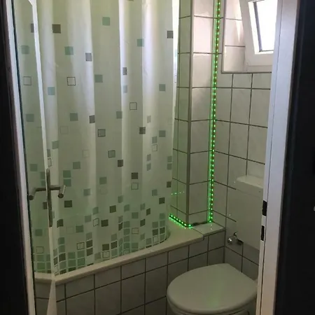 Deluxe